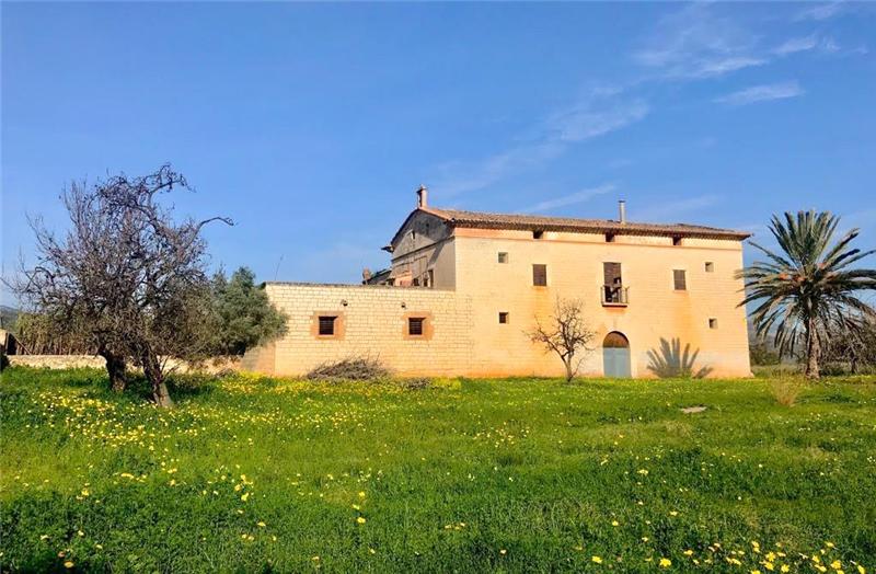 Mallorquinische Posesión mit Bauprojekt im Zentrum von Palma