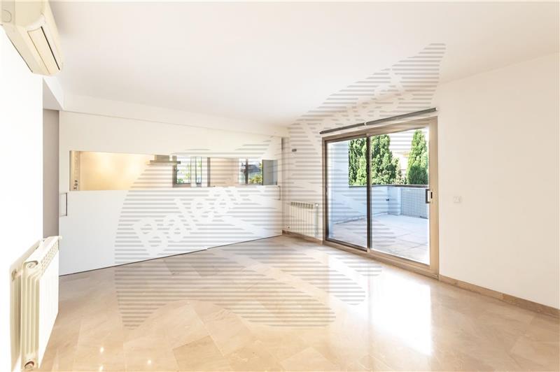 To rent. Apartment in Son Armadams,