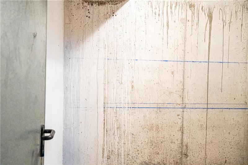 Geräumige Garage und Abstellraum im Stadtteil El Riskal