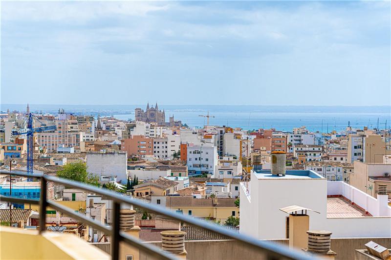 Wohnung mit traumhaftem Blick auf die Bucht