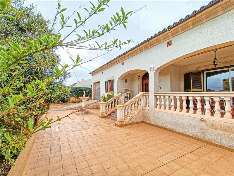 Chalet unifamiliar en solar de 500m2 aprox.,